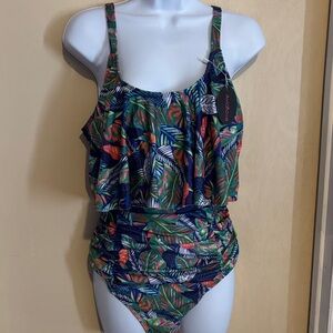 AvidLove: Two Piece Tropical Swim